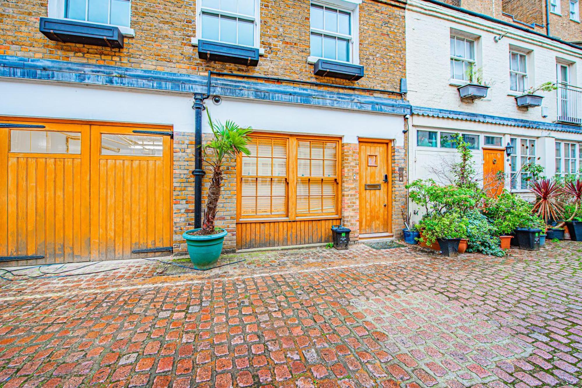 Luxury Mews House With Free Parking Londres