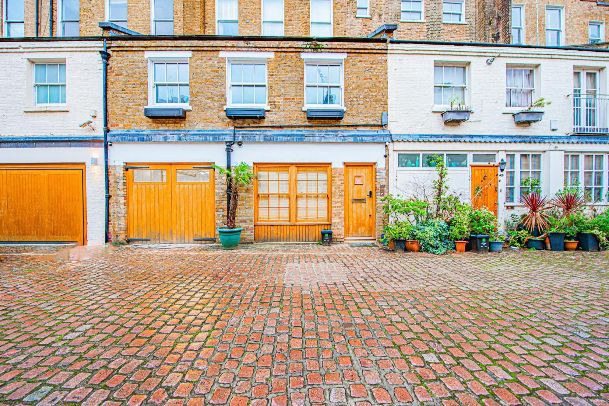 Apartment Luxury Mews House With Free Parking *