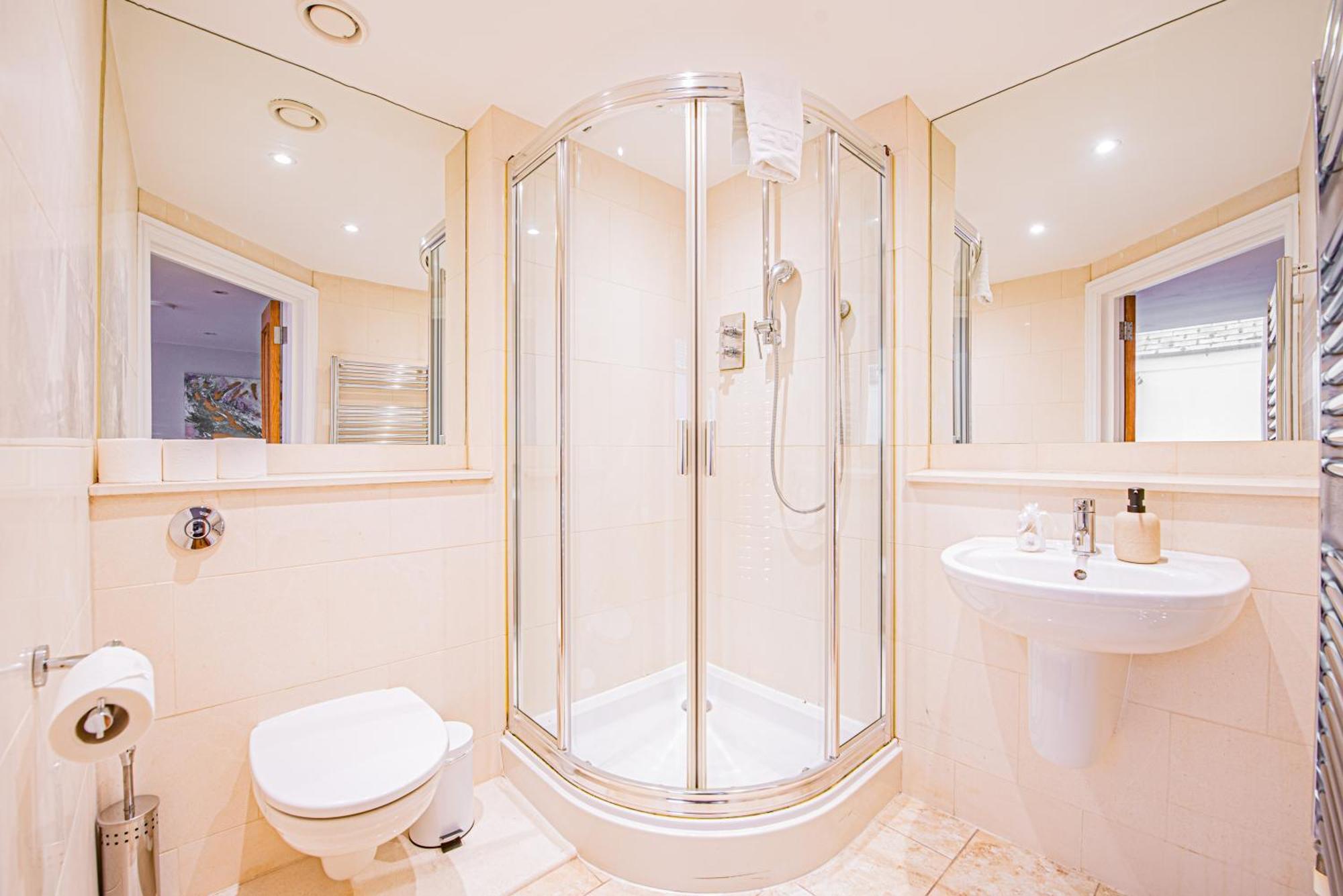 Luxury Mews House With Free Parking Londres